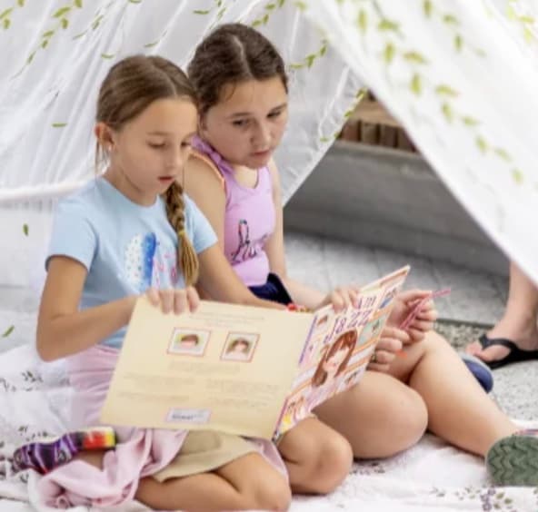 Kids Cover to Cover Event