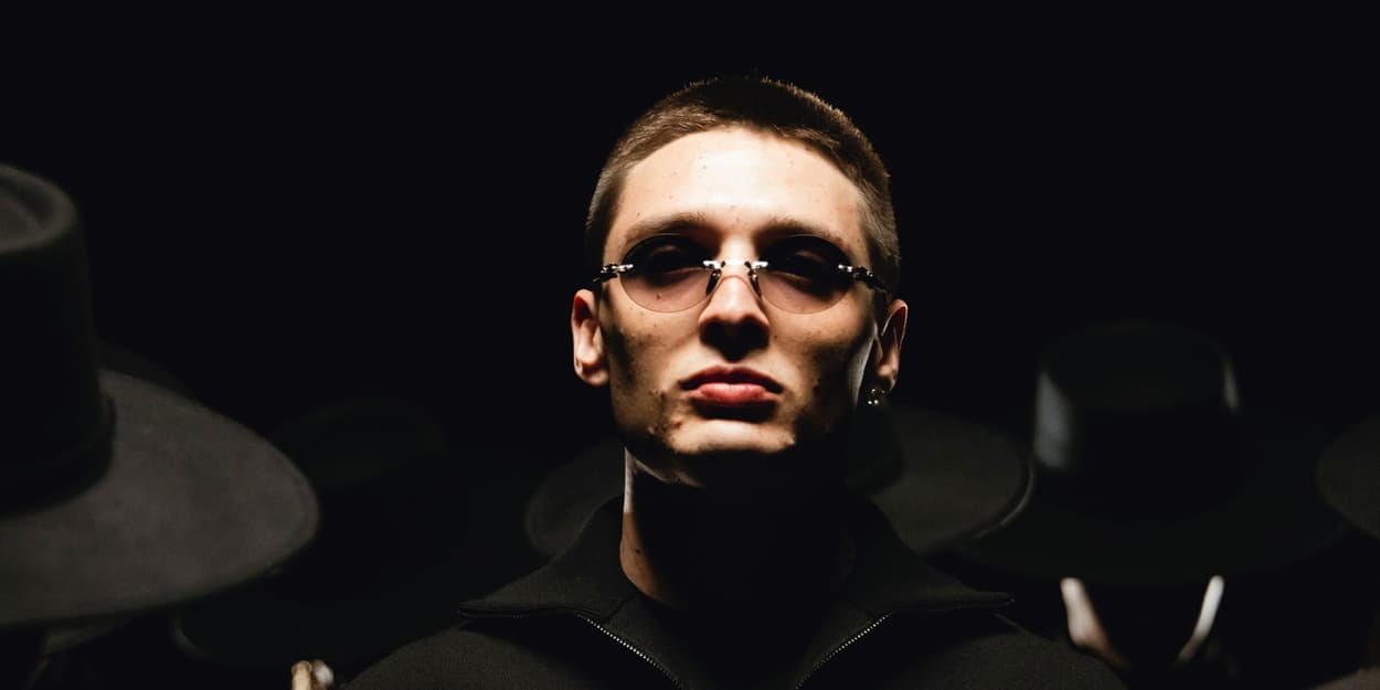 Peso Pluma - Dinastía by Peso Pluma & Friends Tour