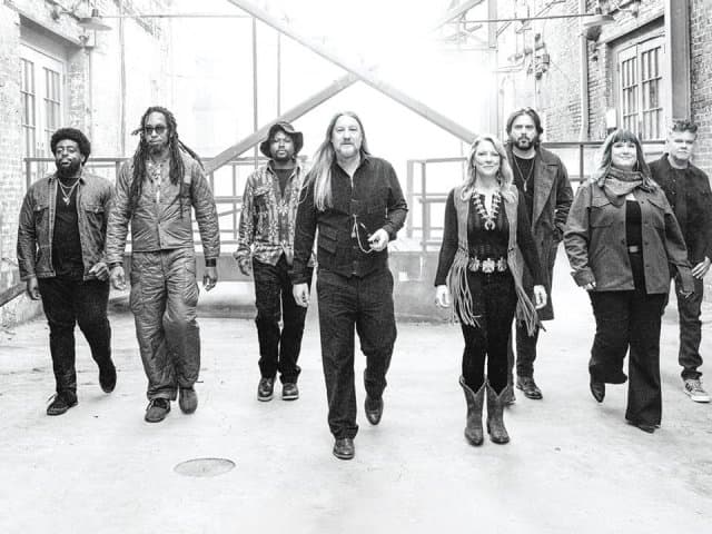 Tedeschi Trucks Band at The BayCare Sound