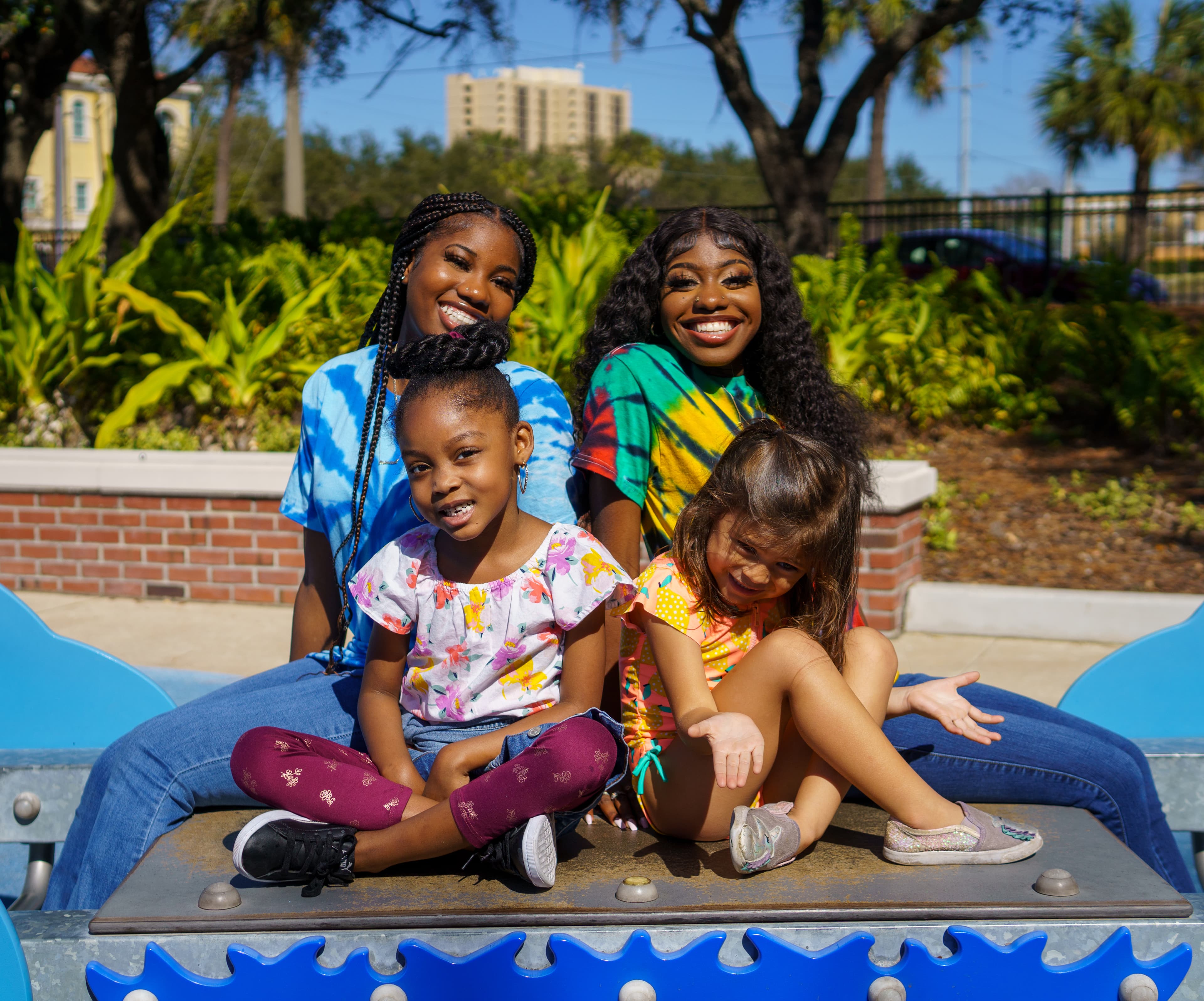 Big Sista Sitting Services