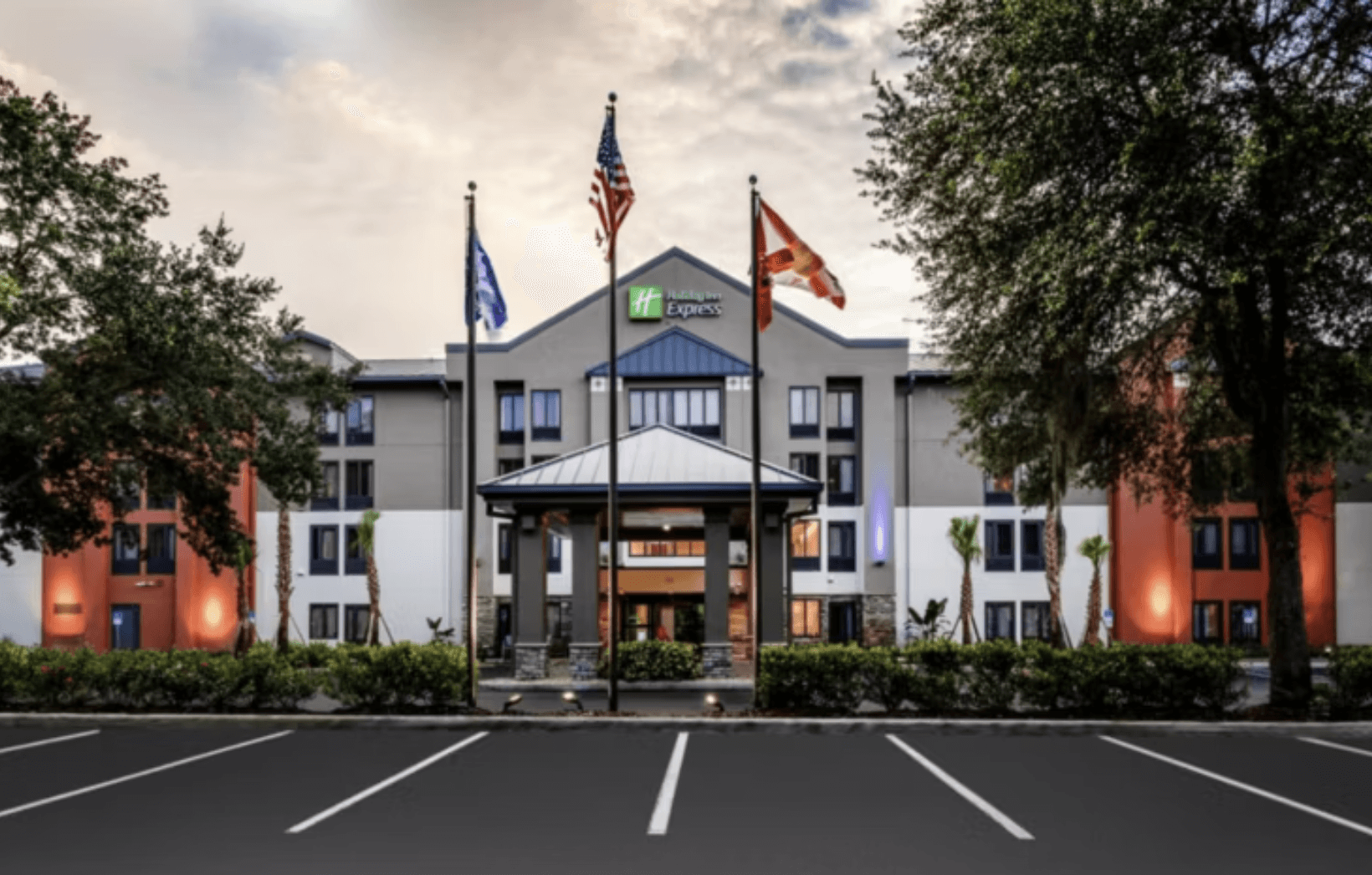 Holiday Inn Express Tampa-Brandon